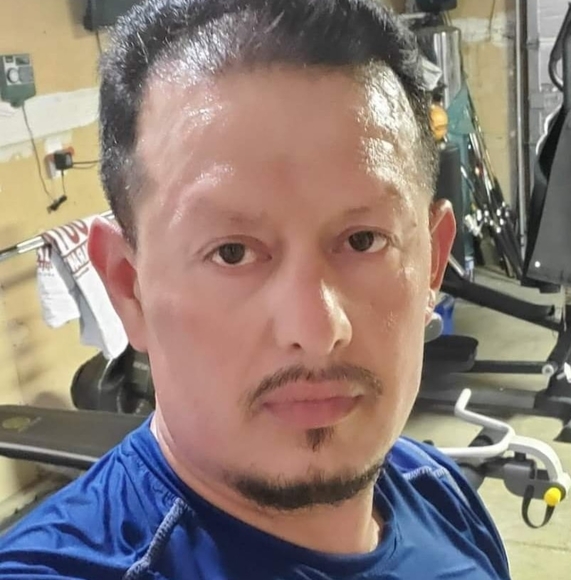 Meet your Posher, Tony - Picture 1 of 1